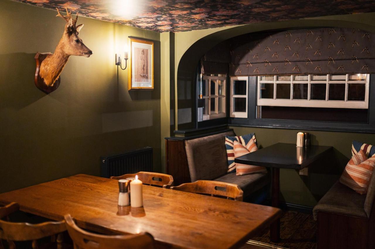 Hotel George & Dragon Andover Exterior foto